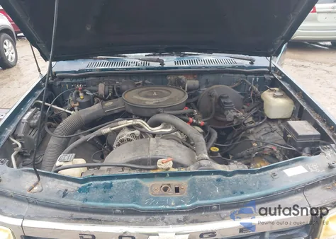 1995 Dodge Dakota из США, поврежденный, VIN 1B7FL26XXSS201834